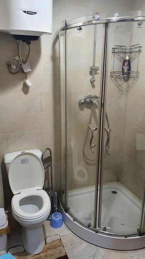 Apartment Studio With Good View Bishkek Bagian luar foto